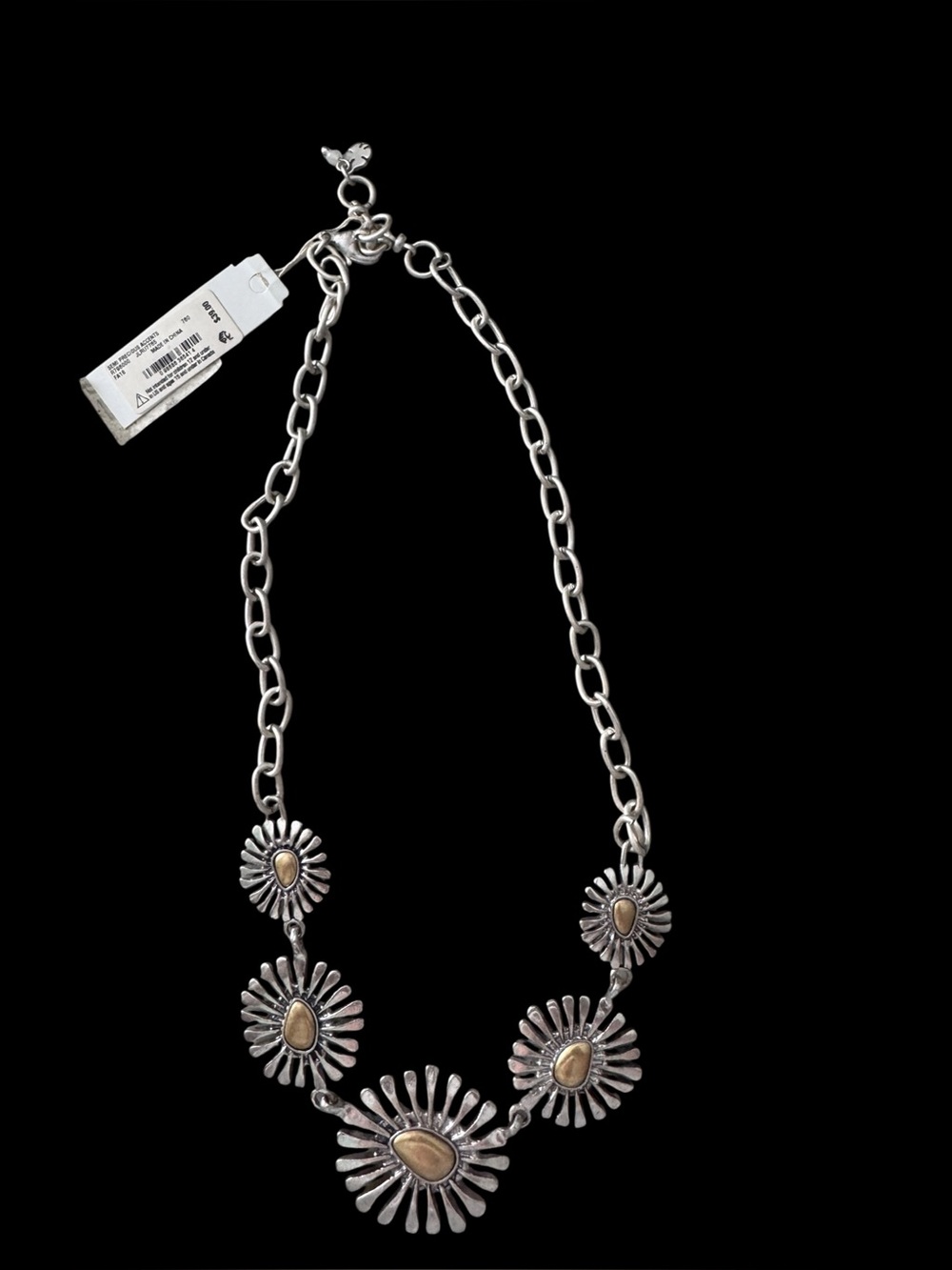 Lucky Brand Two Toned Daisy Necklace NWT
